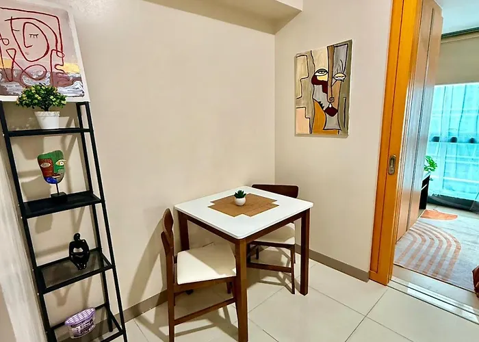 One Bedroom With Queen Bed,sofa Bed And Wifi At One Uptown Residences, Bgc, Taguig Manila