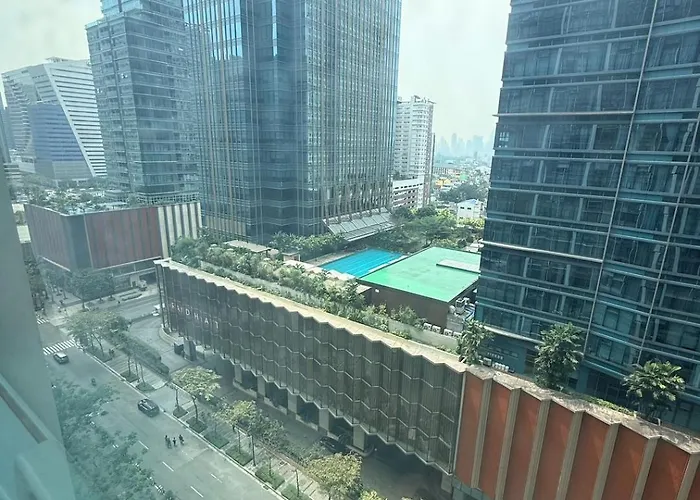 One Bedroom With Queen Bed,sofa Bed And Wifi At One Uptown Residences, Bgc, Taguig Manila